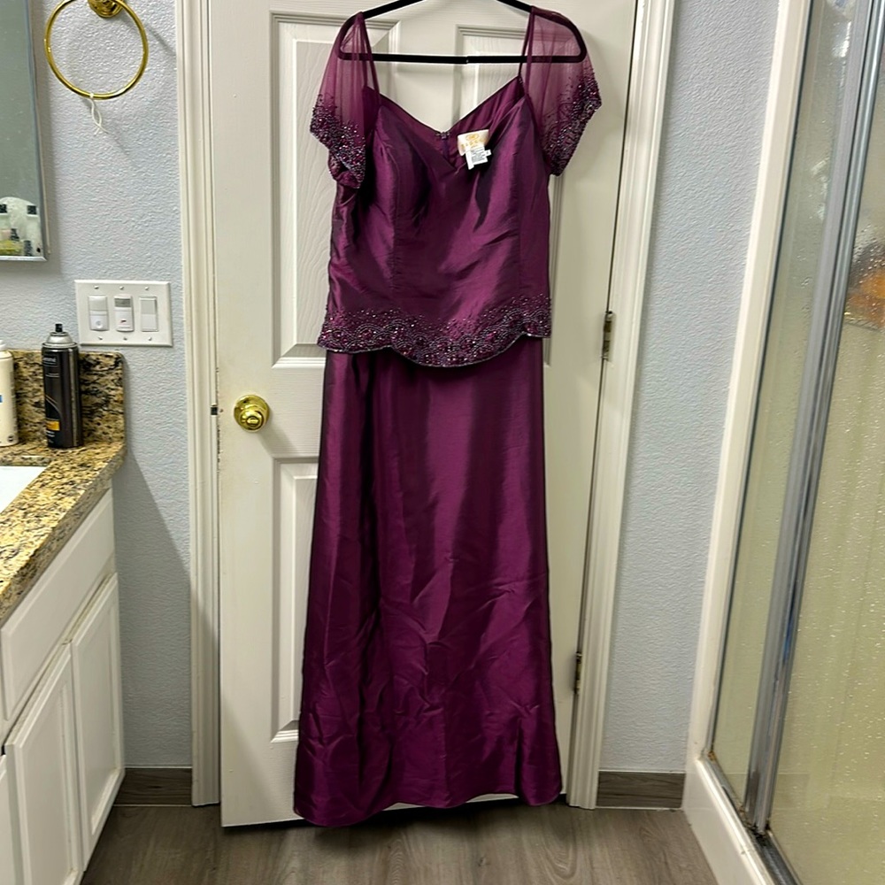 Speed USA plum taffeta dress